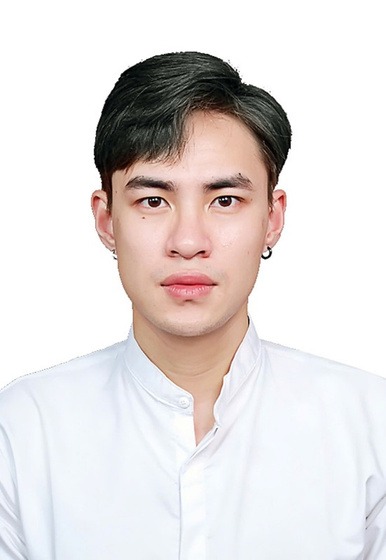 Portrait of Ethan Dao